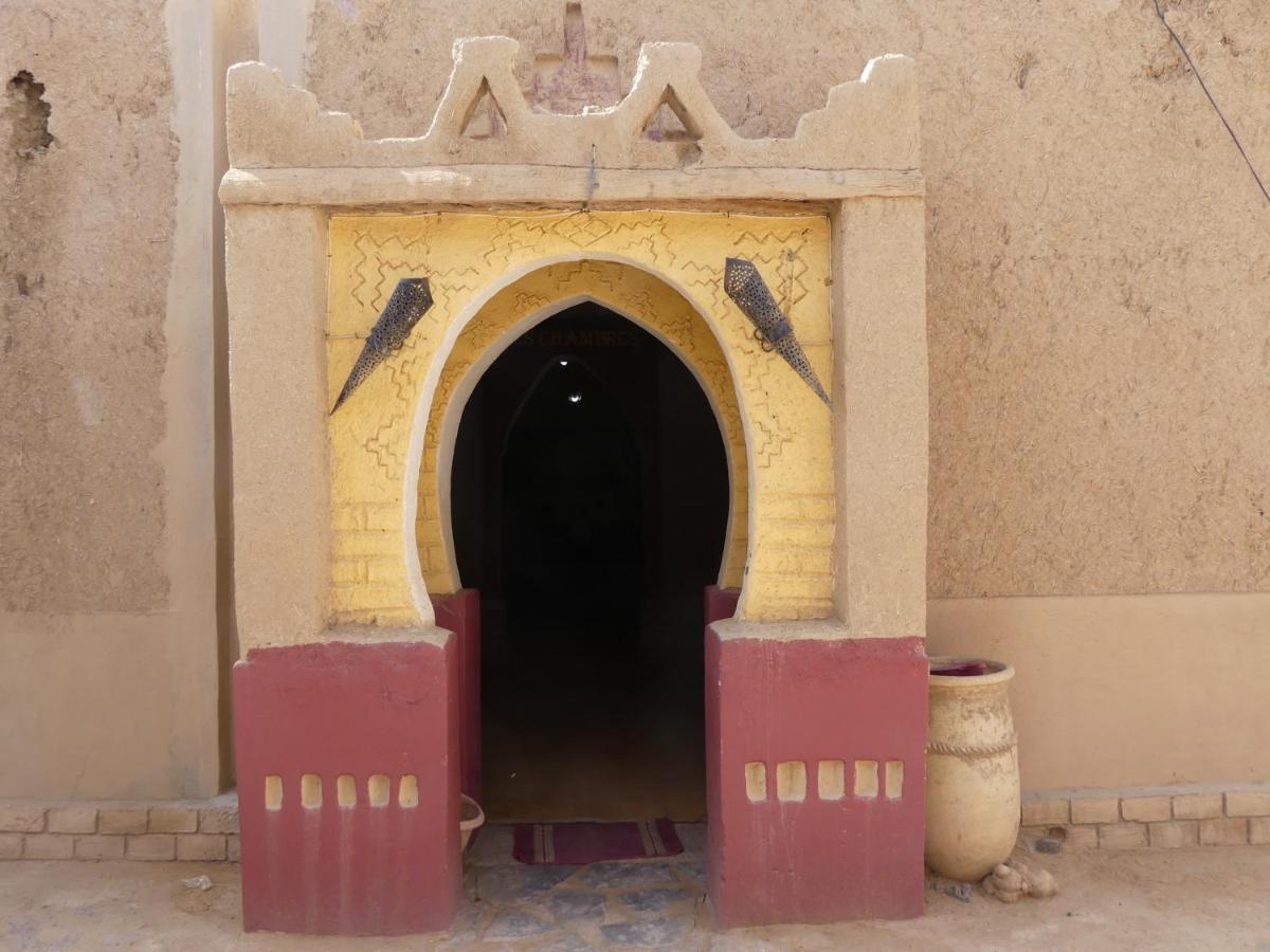 Les Pyramides Hotel Merzouga Bagian luar foto